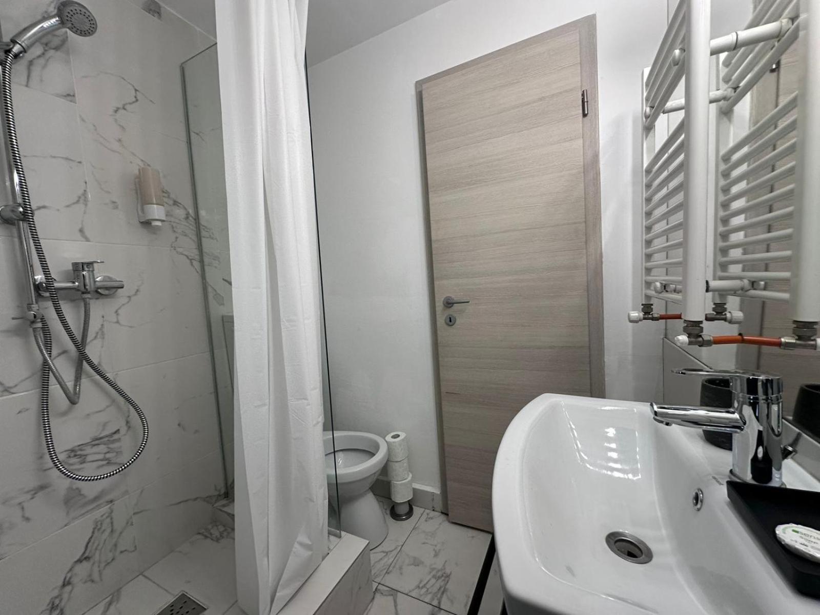 Heights Accommodation City Center Bucharest Luaran gambar